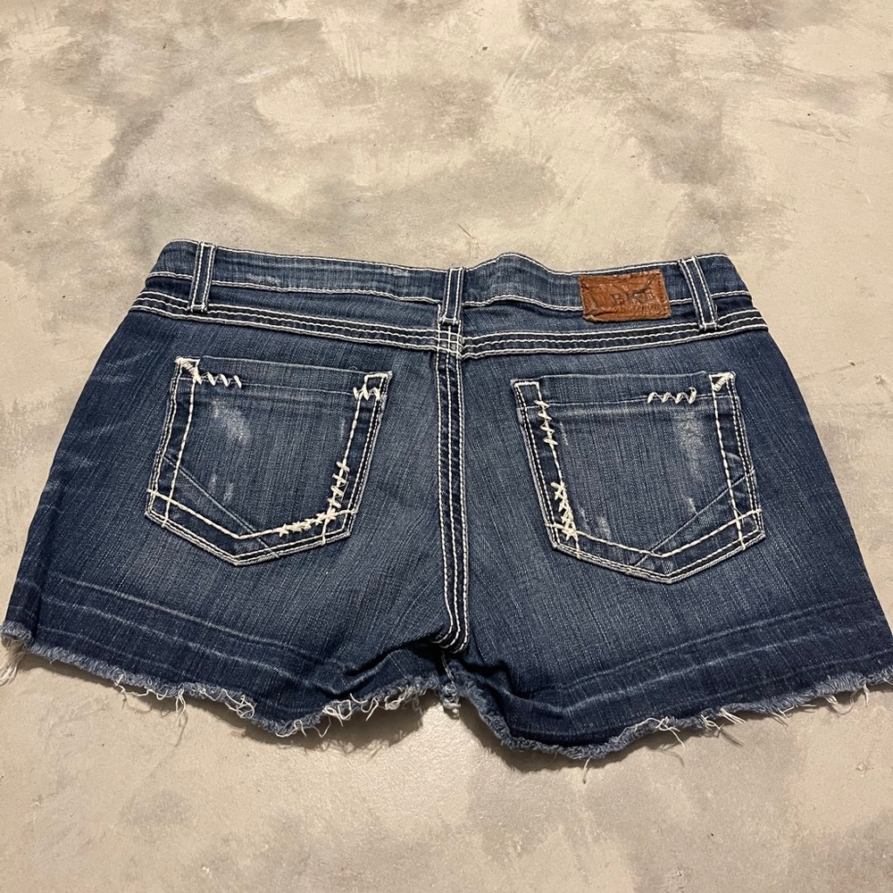 BKE Sabrina shorts